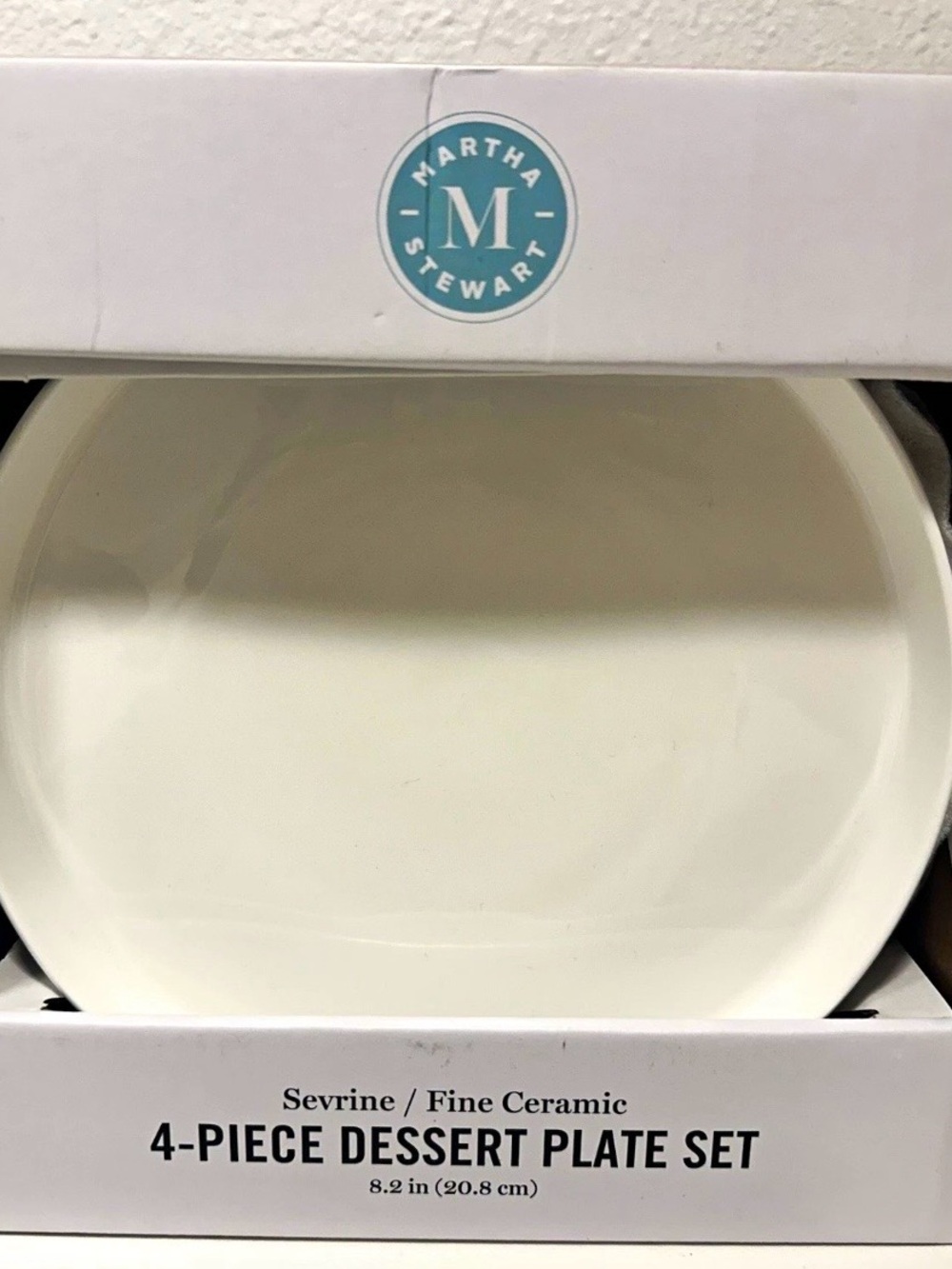 Martha Stewart Cream 4-Piece Dessert Plate Set